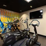 نوفوتيل سويتس سنتر فندق 4*