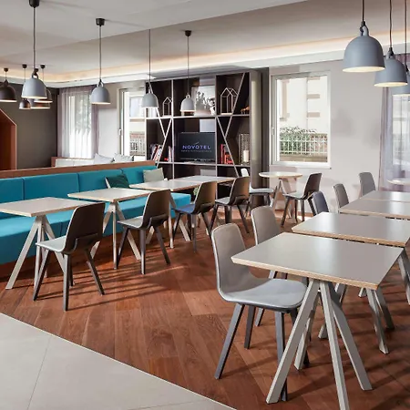 Novotel Centre מלון קולמר