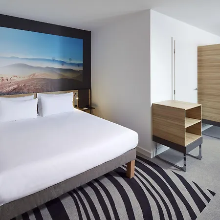 نوفوتيل سويتس سنتر فندق 4*