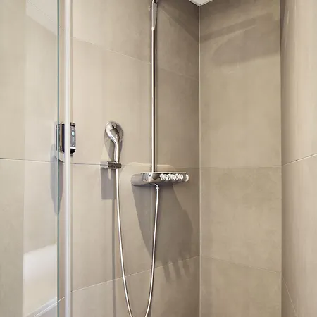 Novotel Centre Otel 4*