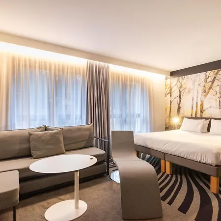 نوفوتيل سويتس سنتر فندق 4*