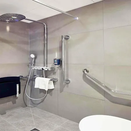 Novotel Centre Hotel 4*