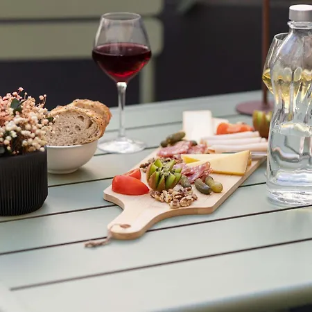 نوفوتيل سويتس سنتر