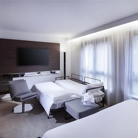 Novotel Centre 4*