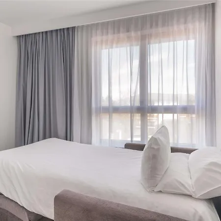 Novotel Centre Hotel