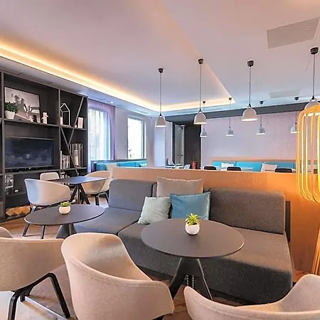 Novotel Centre Hotel