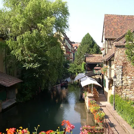 فندق نوفوتيل سويتس سنتر