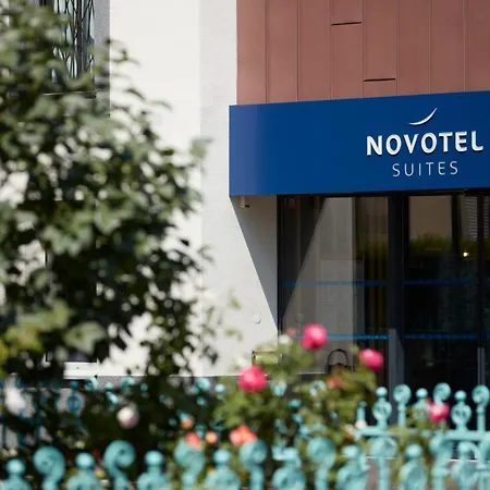 מלון Novotel Centre