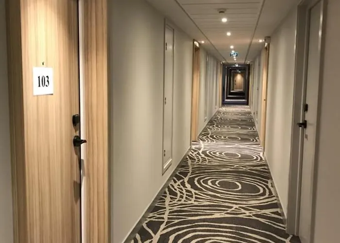 Novotel Centre Отель Кольмар