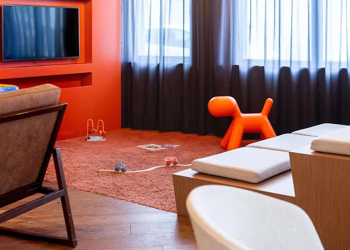 Novotel Centre Отель 4*