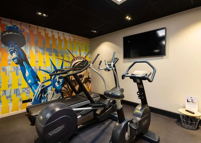 Novotel Centre Отель 4*