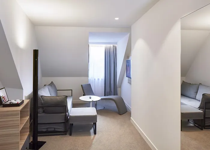 Novotel Centre Отель 4*